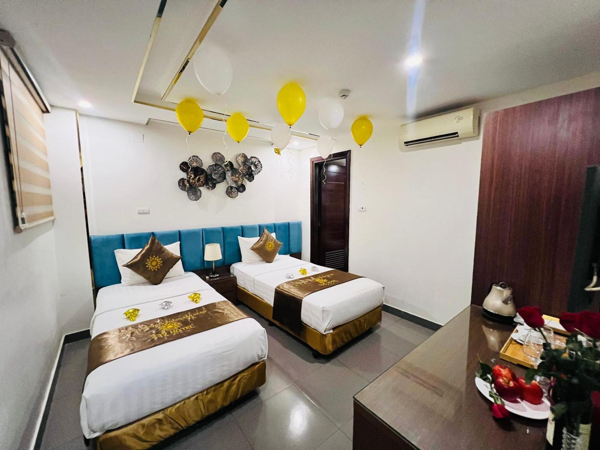 Khach San 239 Hotel